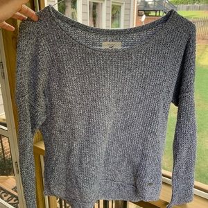 gray hollister sweater